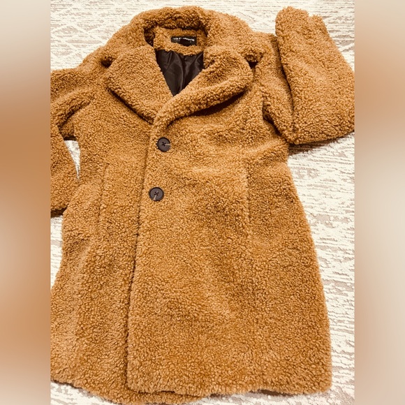 Liz Claiborne Outerwear. Teddy Coat. (MED) - Picture 3 of 14